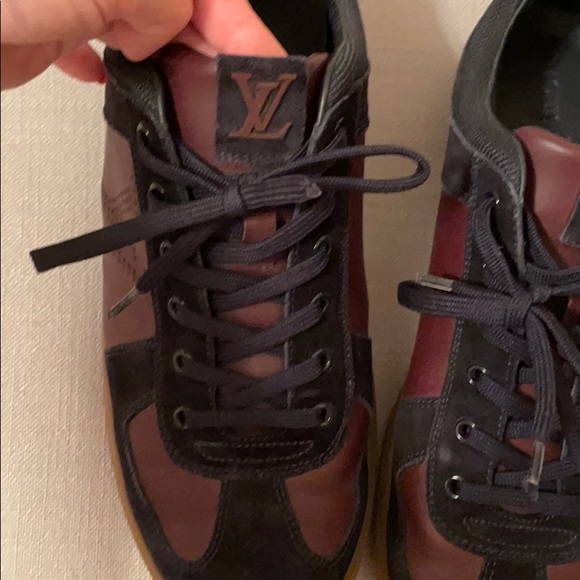 Men’s Louis Vuitton Sneakers - Picture 2 of 5